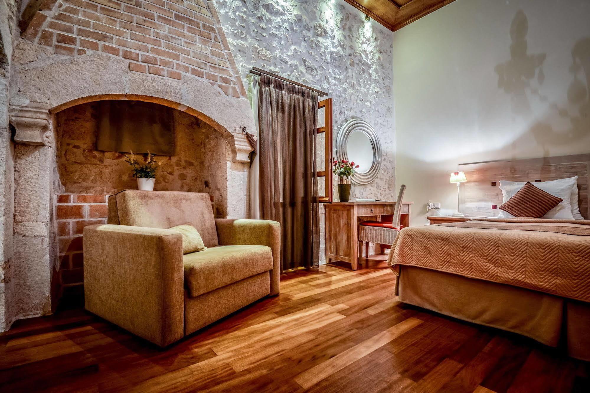 Leo Hotel Retimno Zewnętrze zdjęcie